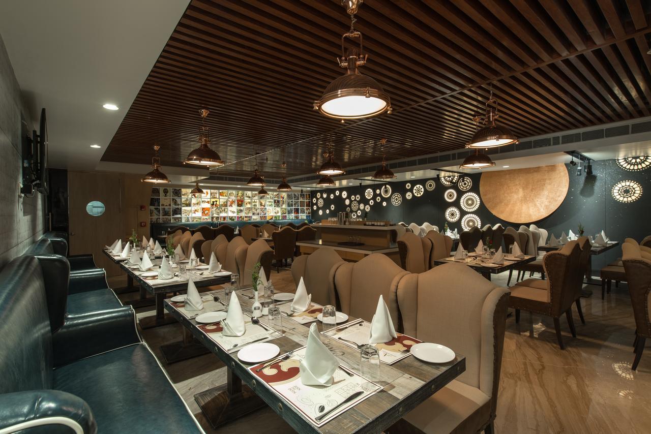 Hotel Atishay Bhopal Exterior photo