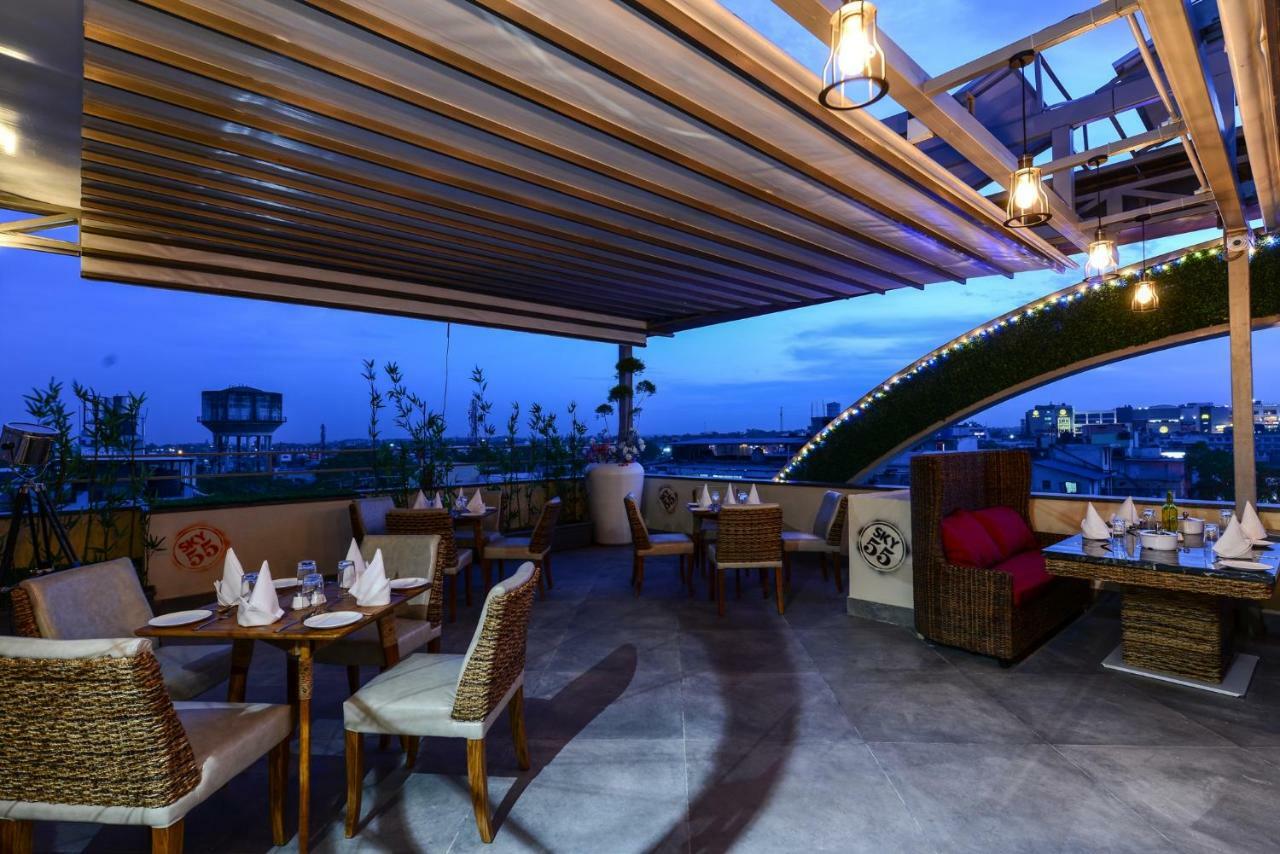 Hotel Atishay Bhopal Exterior photo